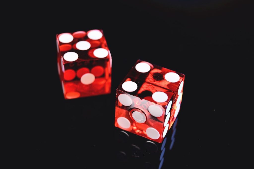 Red dice - featured image